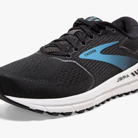 Brooks Ariel '20 - Picture 1 of 10